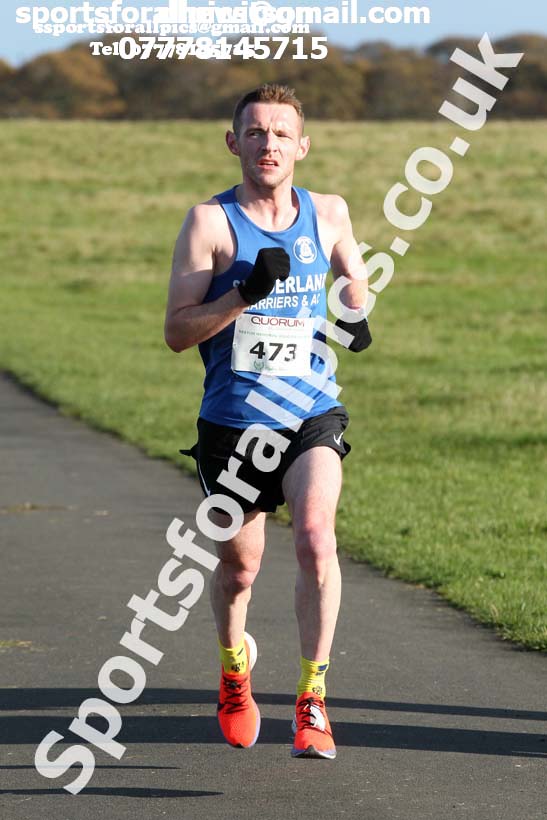 Senior men and women, Heaton Memorial 10k Road Race, Town Moor, Newcastle.  Photo: David T. Hewitson/Sports for All Pics